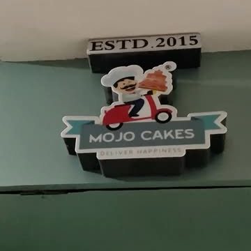 MOJO CAKES sign, established 2015
